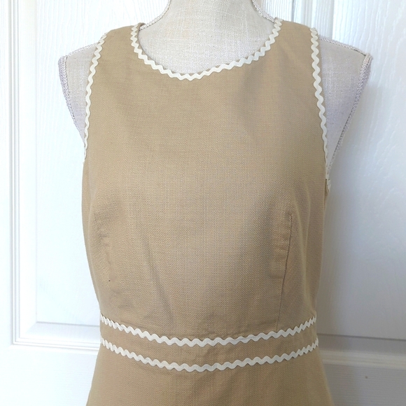 J. Crew Beige Fabric with Ivory Accents - Picture 2 of 6